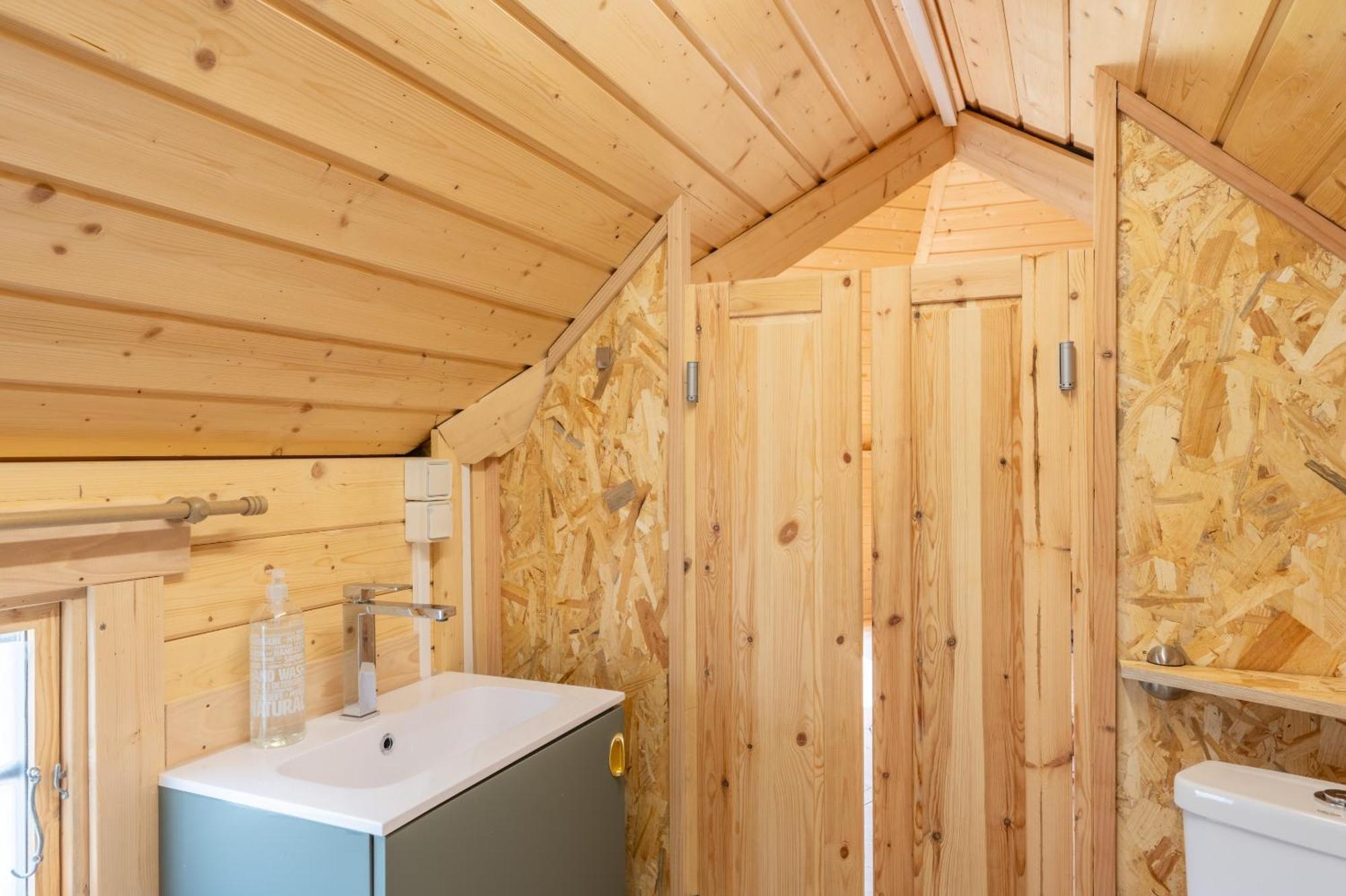 Logements Insolites A La Ferme - Yourte, Kota Ou Pod Farbus Δωμάτιο φωτογραφία