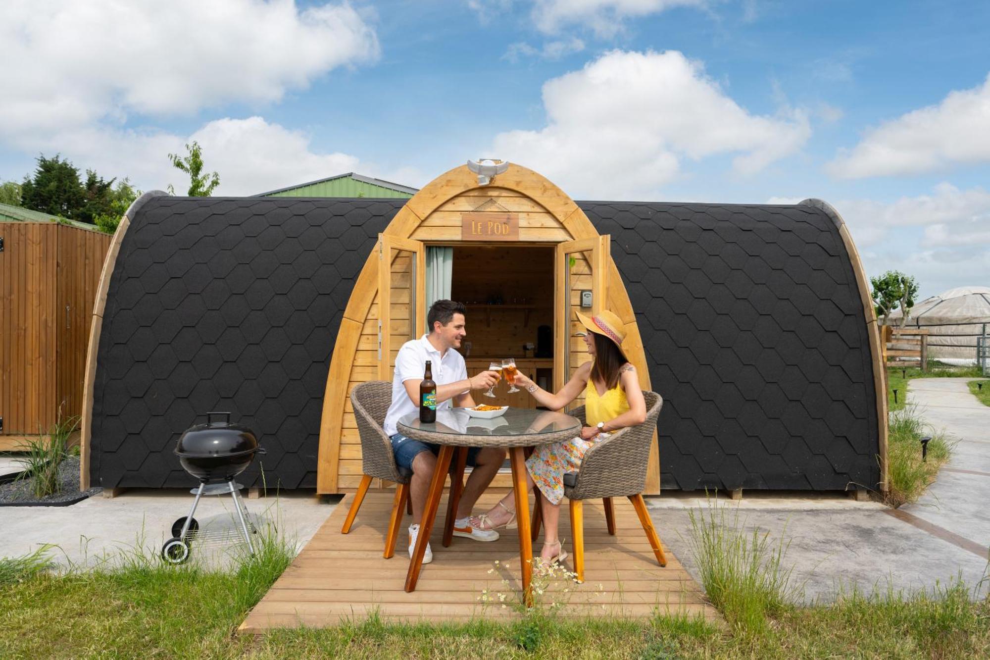 Logements Insolites A La Ferme - Yourte, Kota Ou Pod Farbus Δωμάτιο φωτογραφία